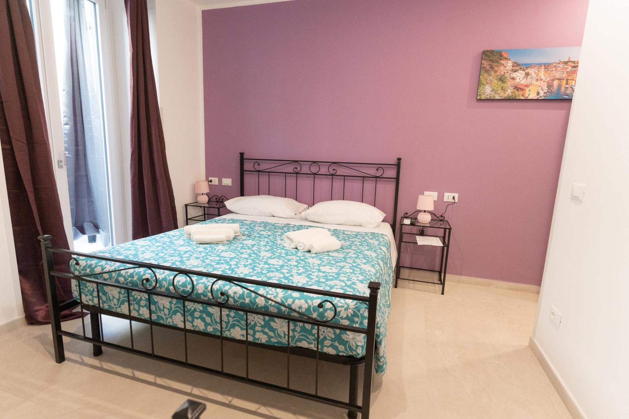 Adam Eric Bed & Breakfast Специя Екстериор снимка